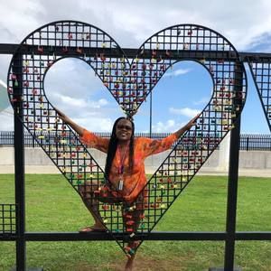 Meet your Posher, Temeka